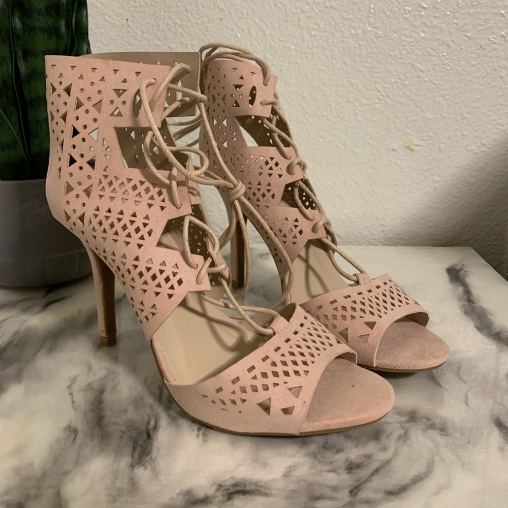 Qupid heels women’s 8 Like New